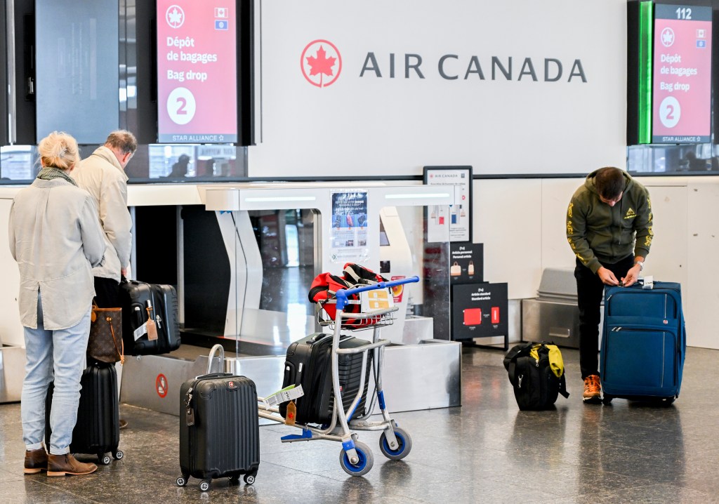 Air Canada Baggage Check.